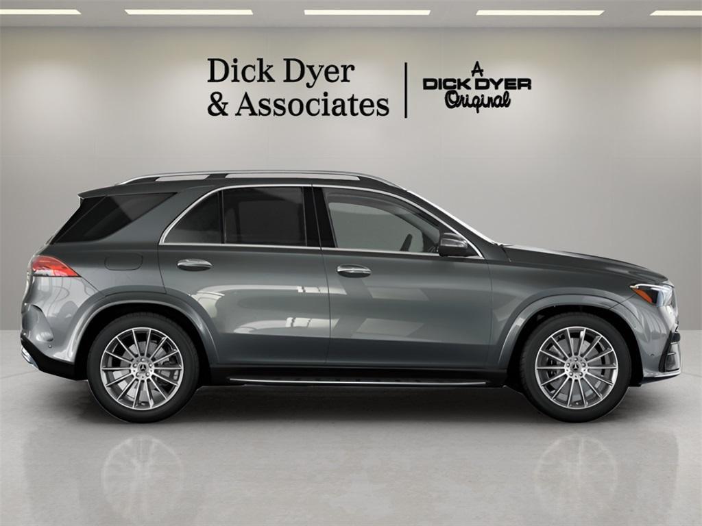 new 2026 Mercedes-Benz GLE 450 car, priced at $81,855