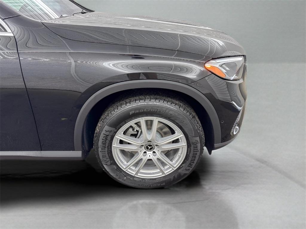 used 2025 Mercedes-Benz GLC 300 car, priced at $49,989