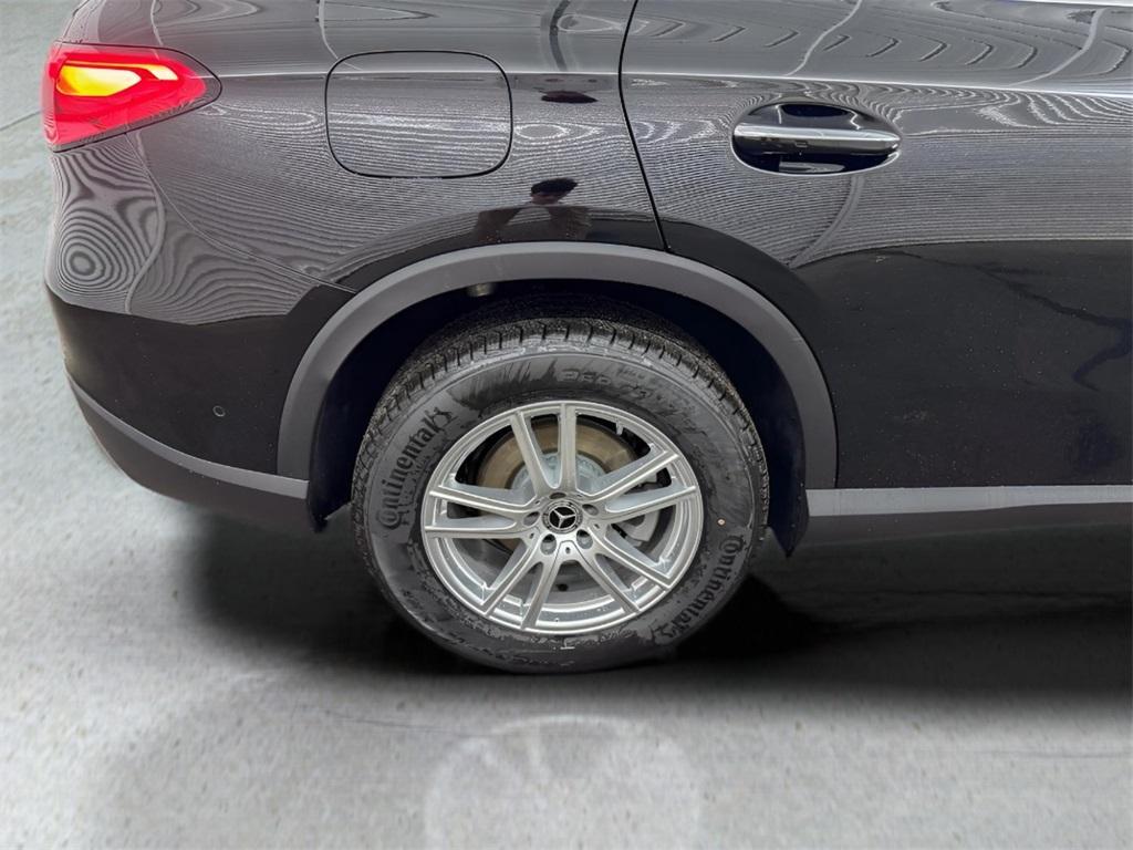 new 2025 Mercedes-Benz GLC 300 car, priced at $50,850