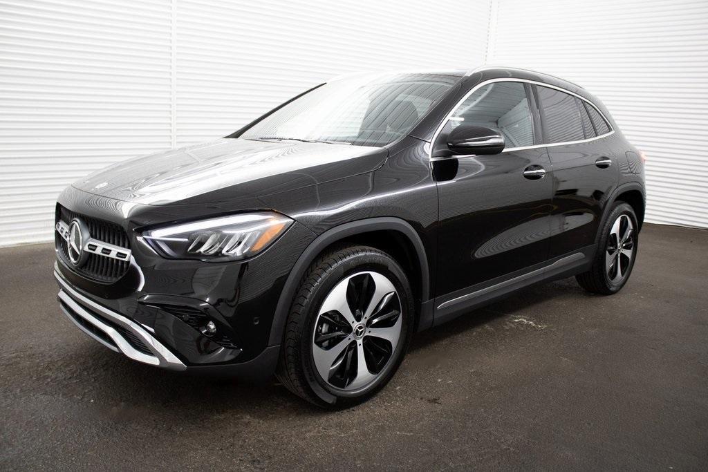 new 2025 Mercedes-Benz GLA 250 car, priced at $47,985