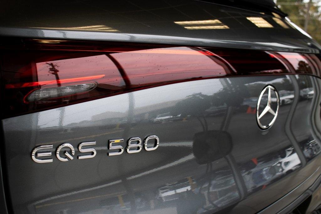 new 2023 Mercedes-Benz EQS 580 car, priced at $138,660