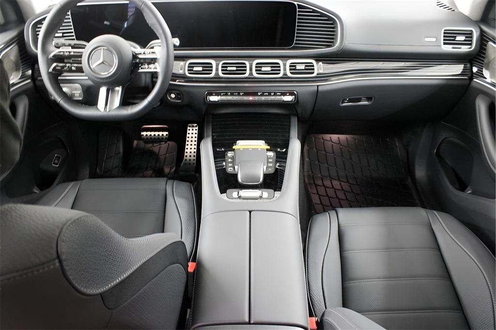 new 2025 Mercedes-Benz GLS 450 car, priced at $100,995