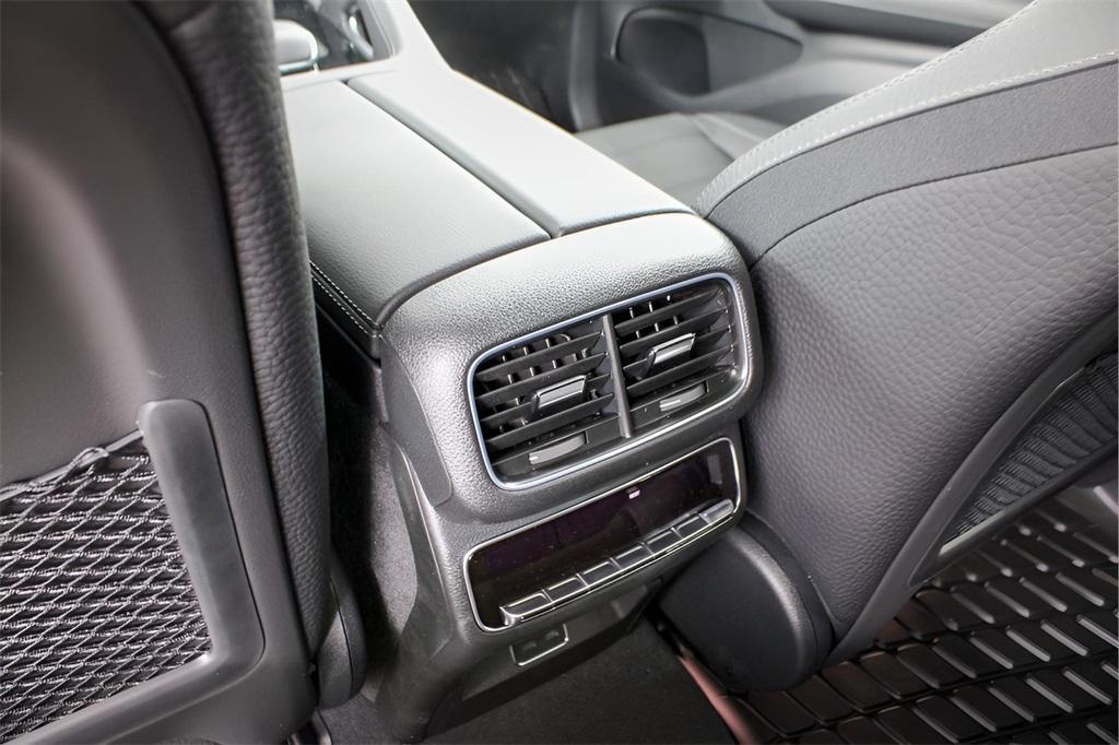 new 2025 Mercedes-Benz GLS 450 car, priced at $100,995