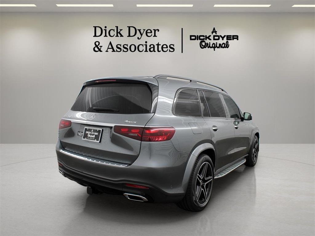 new 2025 Mercedes-Benz GLS 450 car, priced at $100,995