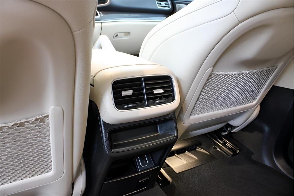 used 2022 Mercedes-Benz GLE 350 car, priced at $46,989