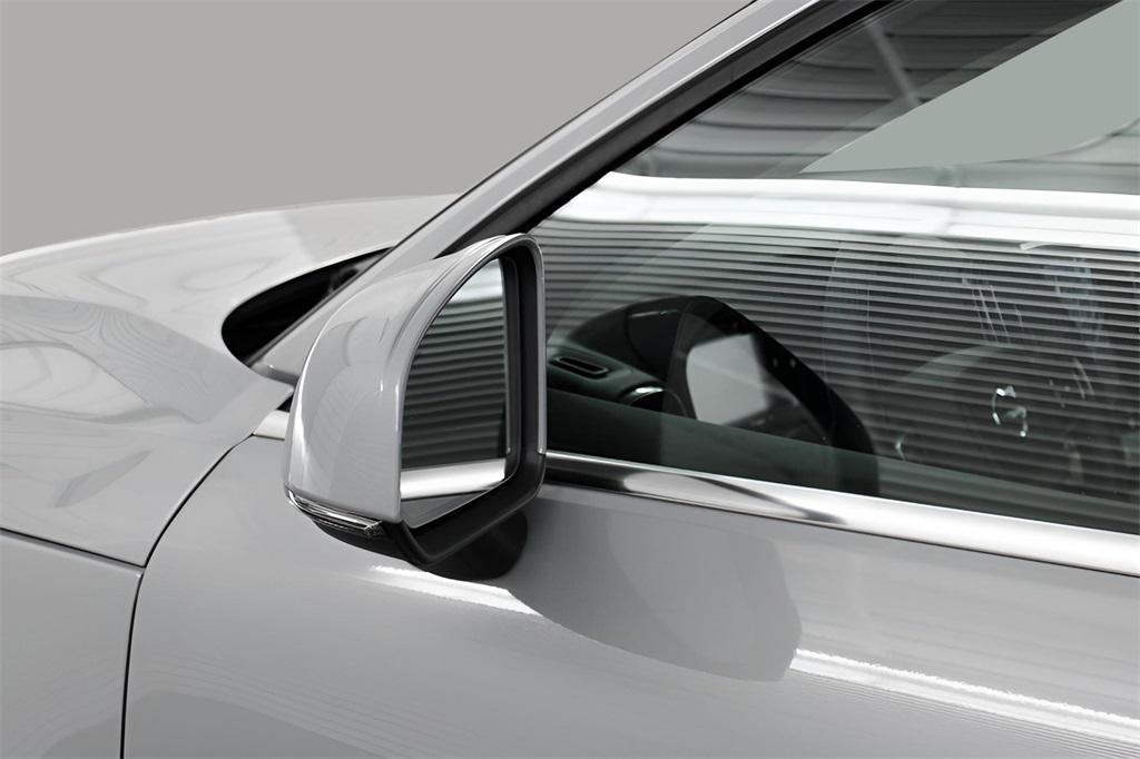 used 2025 Volvo XC40 car, priced at $35,989