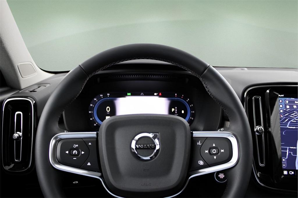 used 2025 Volvo XC40 car, priced at $35,989