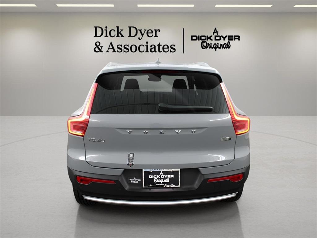 used 2025 Volvo XC40 car, priced at $35,989