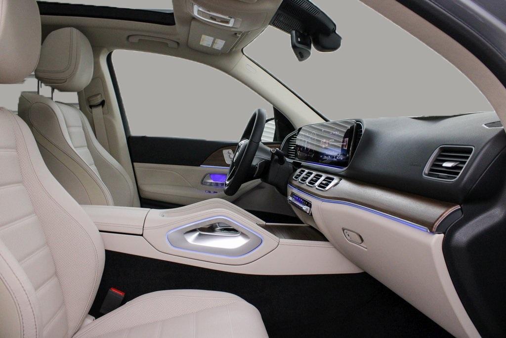 new 2025 Mercedes-Benz GLE 350 car, priced at $71,600