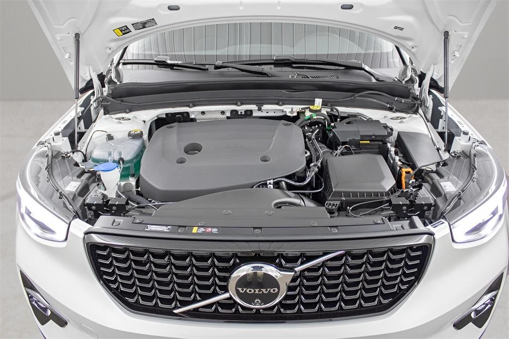 used 2025 Volvo XC40 car, priced at $42,989