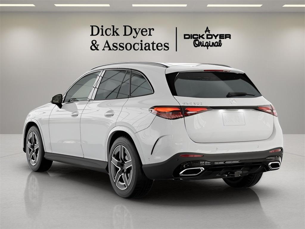 new 2025 Mercedes-Benz GLC 300 car, priced at $56,285