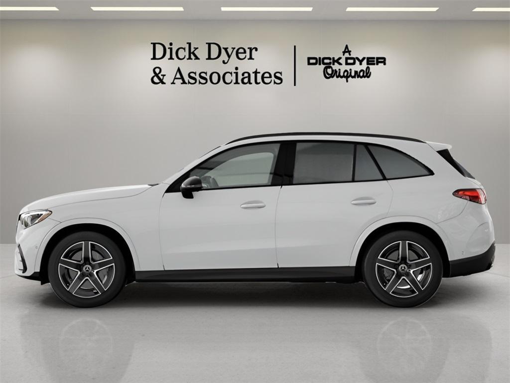 new 2025 Mercedes-Benz GLC 300 car, priced at $56,285