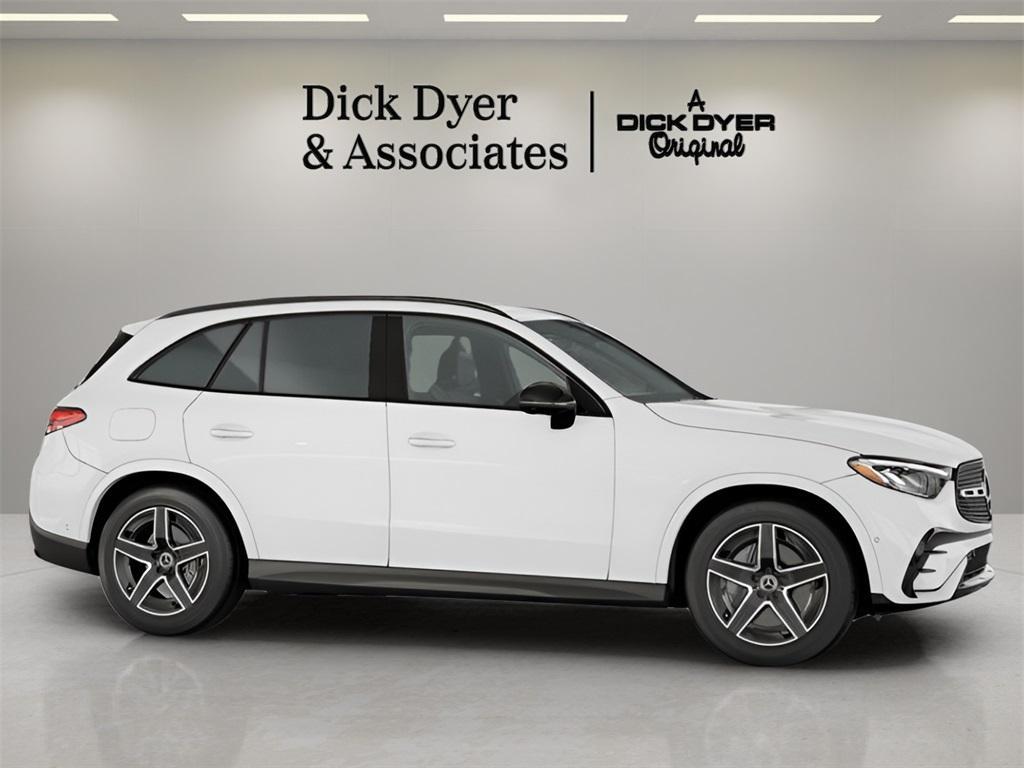 new 2025 Mercedes-Benz GLC 300 car, priced at $56,285