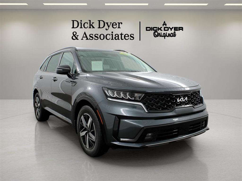 used 2023 Kia Sorento car, priced at $28,989