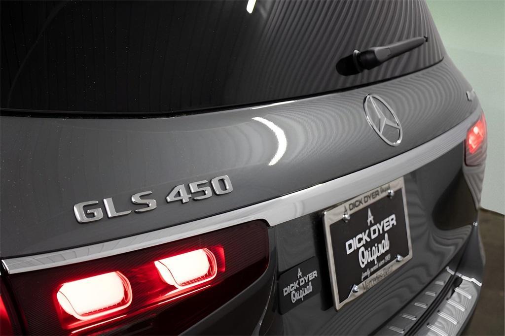 new 2024 Mercedes-Benz GLS 450 car, priced at $94,955