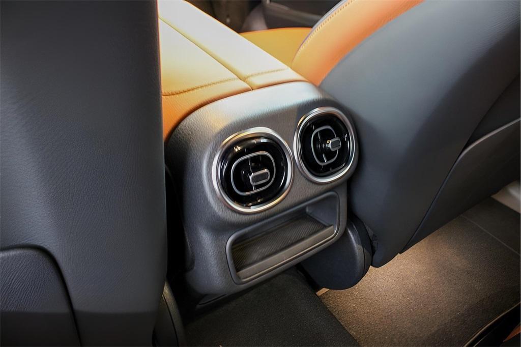 new 2025 Mercedes-Benz GLC 300 car, priced at $60,530