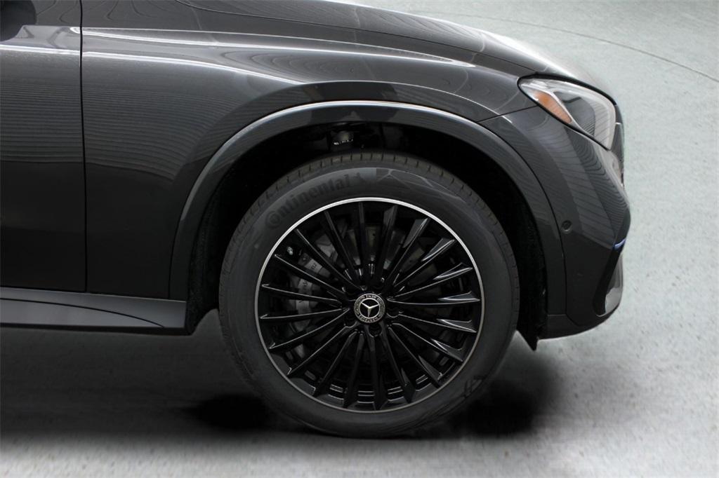 new 2025 Mercedes-Benz GLC 300 car, priced at $60,530