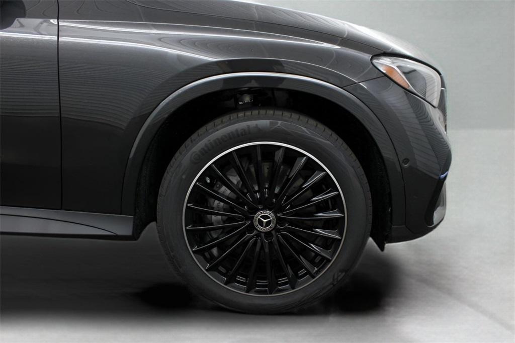 new 2025 Mercedes-Benz GLC 300 car, priced at $60,530
