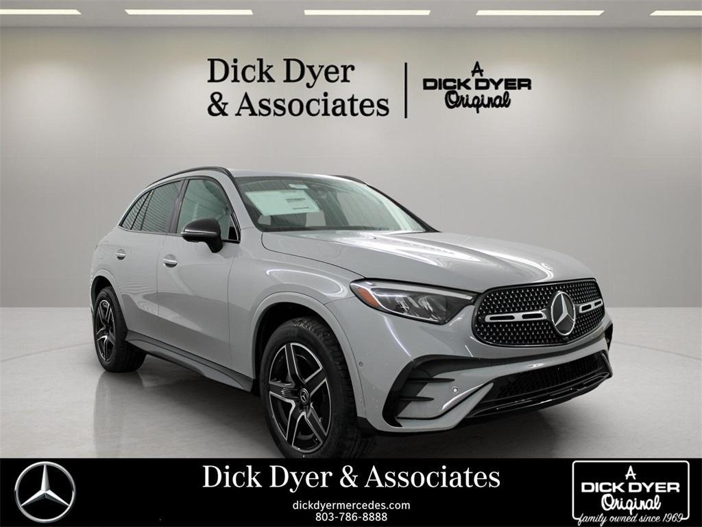 new 2025 Mercedes-Benz GLC 300 car, priced at $56,805