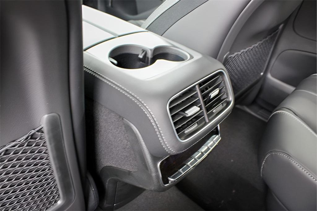 new 2025 Mercedes-Benz GLS 580 car, priced at $126,940