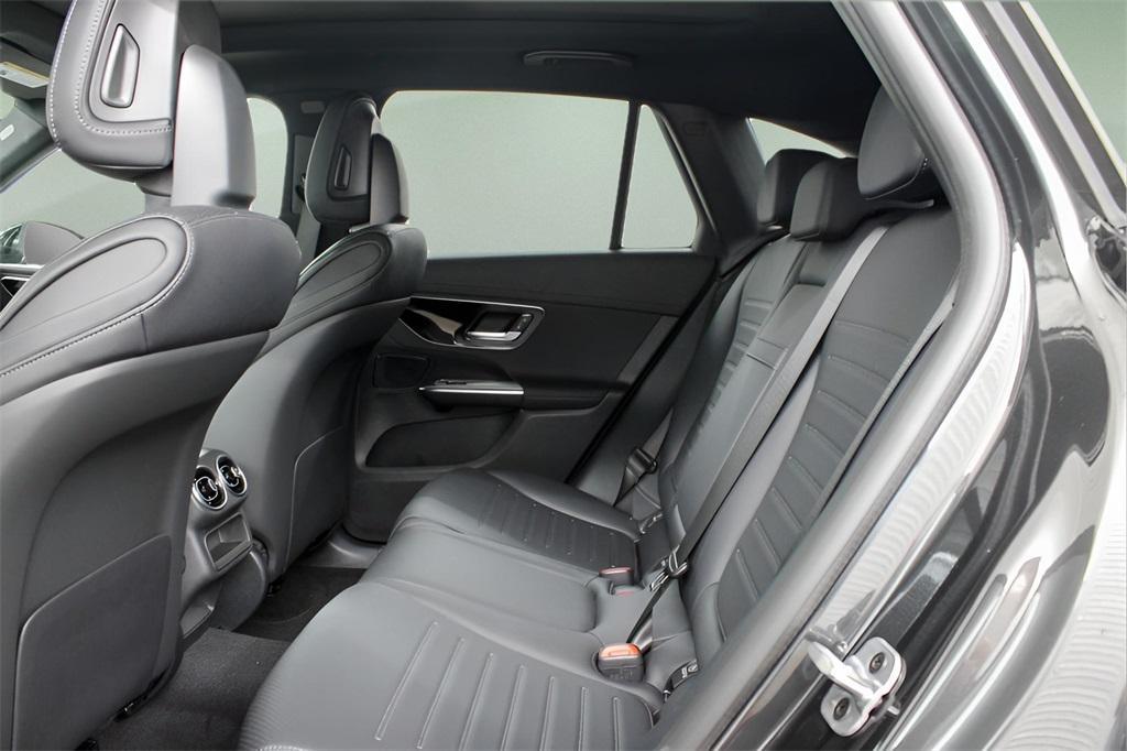 new 2025 Mercedes-Benz GLC 350e car, priced at $70,365