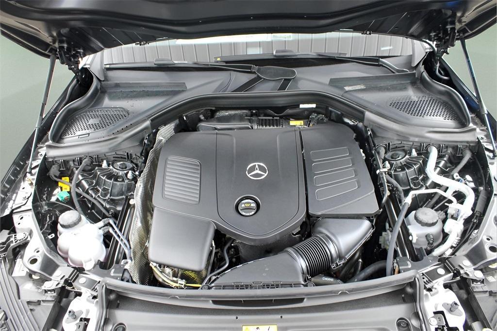 new 2025 Mercedes-Benz GLC 350e car, priced at $70,365