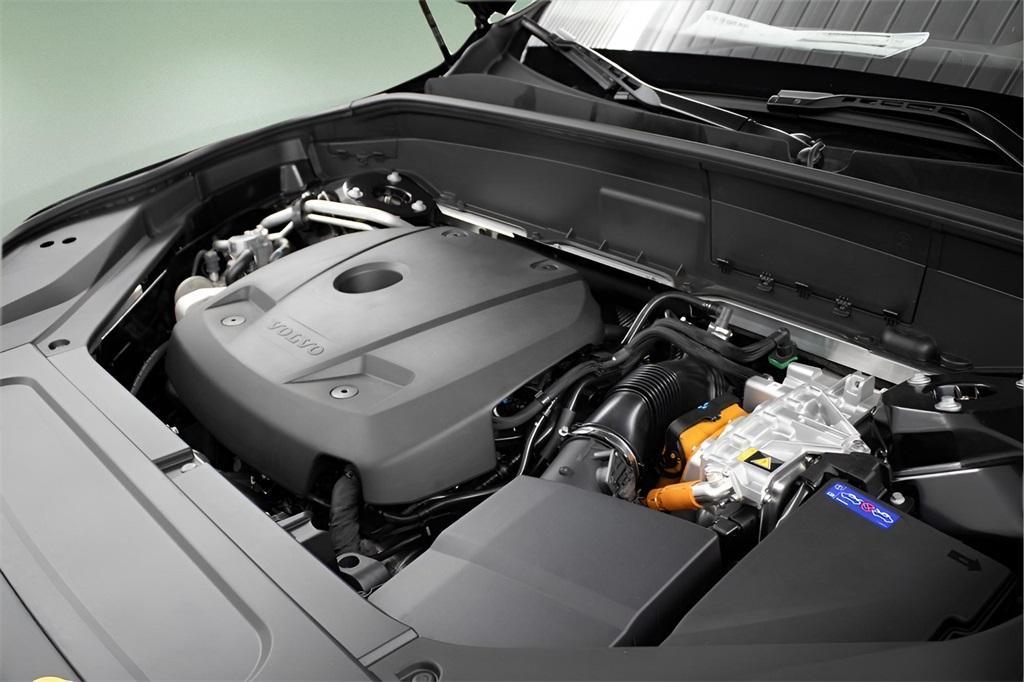 used 2025 Volvo XC90 Plug-In Hybrid car, priced at $67,989