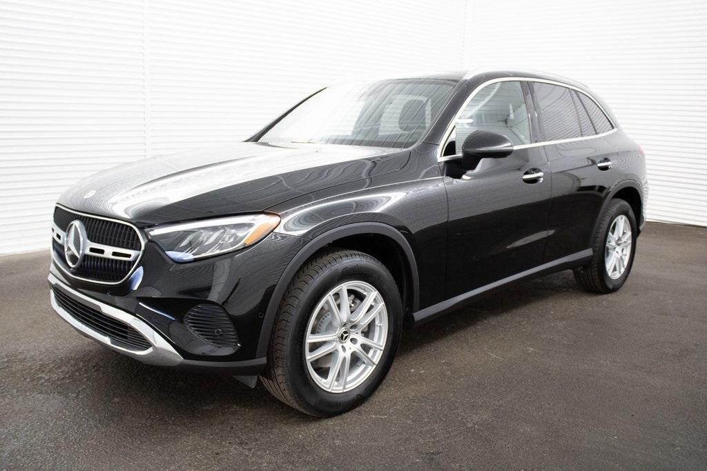 new 2025 Mercedes-Benz GLC 300 car, priced at $52,700