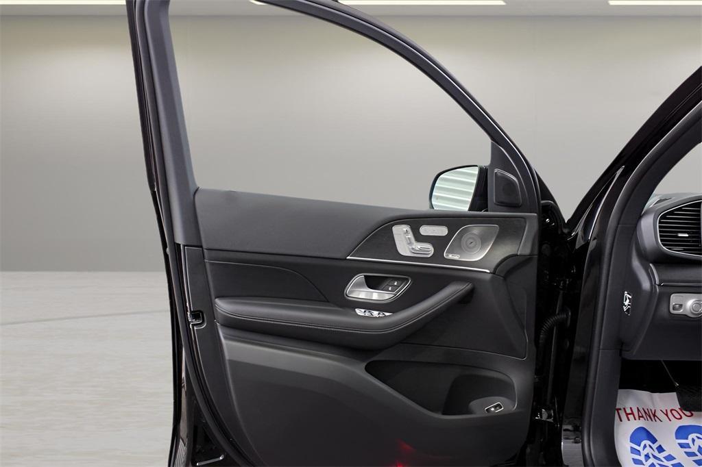 new 2025 Mercedes-Benz GLE 350 car, priced at $70,485