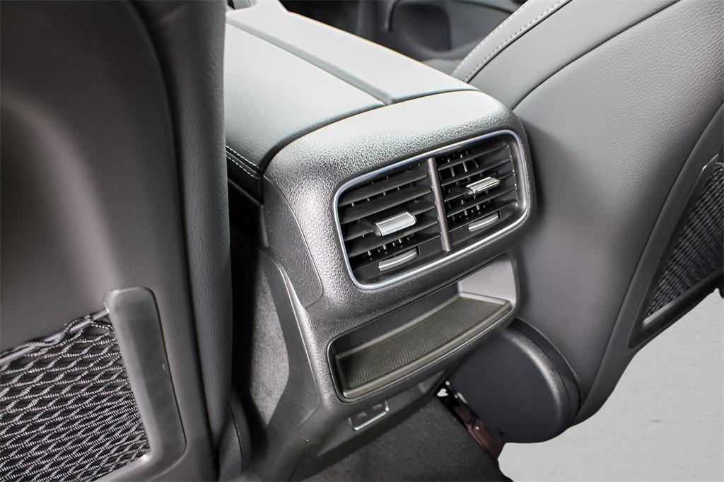 new 2025 Mercedes-Benz GLE 350 car, priced at $70,485