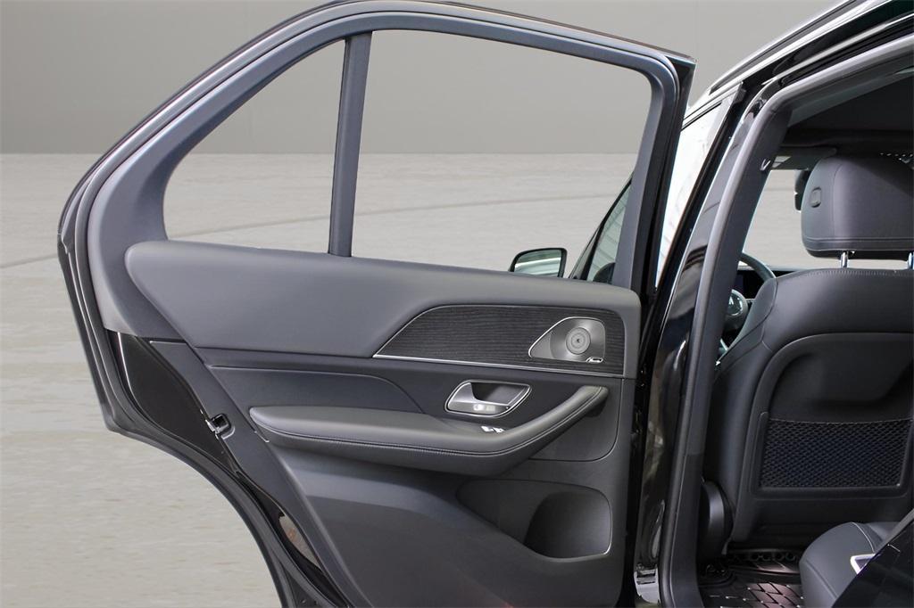 new 2025 Mercedes-Benz GLE 350 car, priced at $70,485