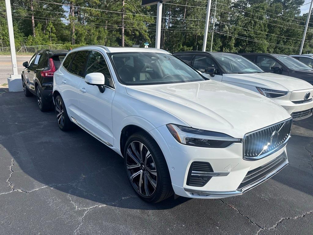 used 2023 Volvo XC60 car, priced at $43,989