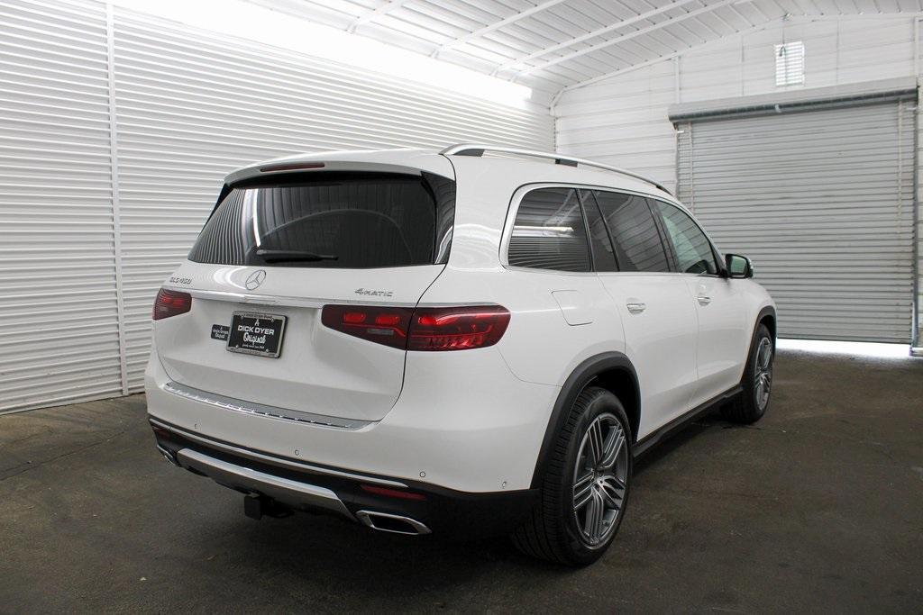new 2025 Mercedes-Benz GLS 450 car, priced at $95,705