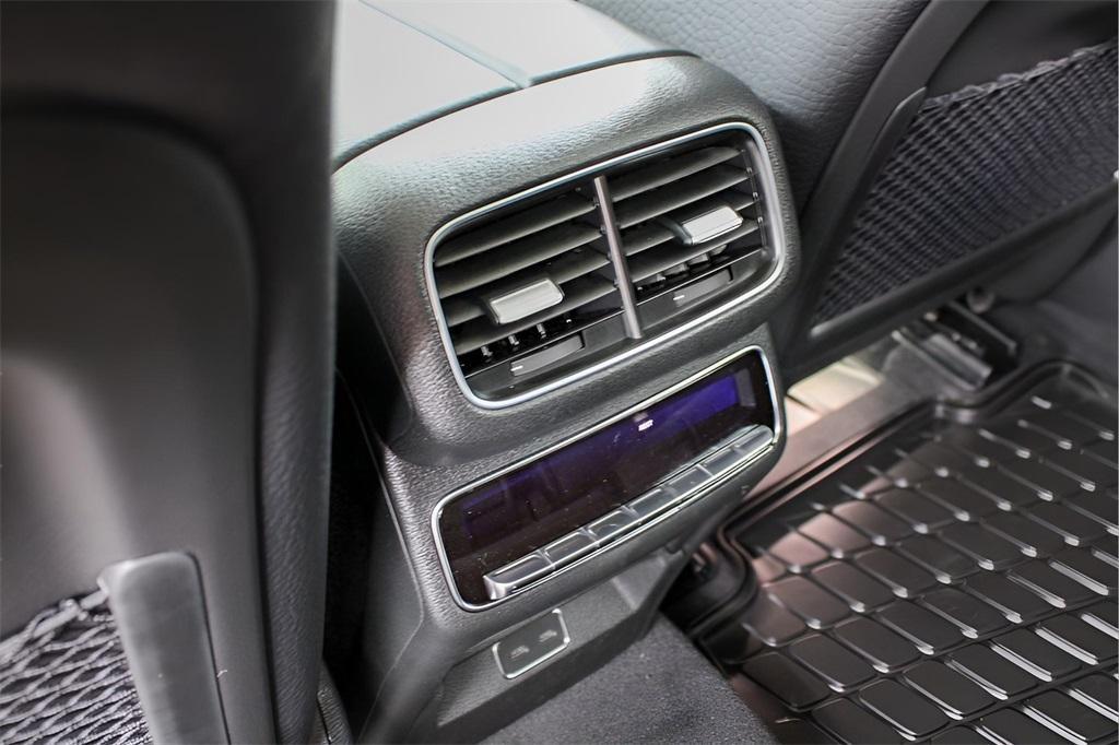 new 2025 Mercedes-Benz GLS 450 car, priced at $95,705