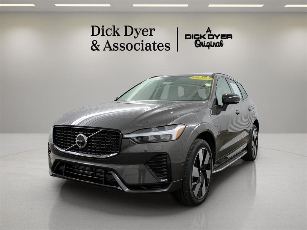 used 2025 Volvo XC60 Plug-In Hybrid car, priced at $58,989