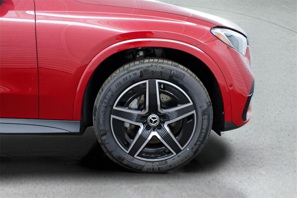 new 2025 Mercedes-Benz GLC 300 car, priced at $60,885