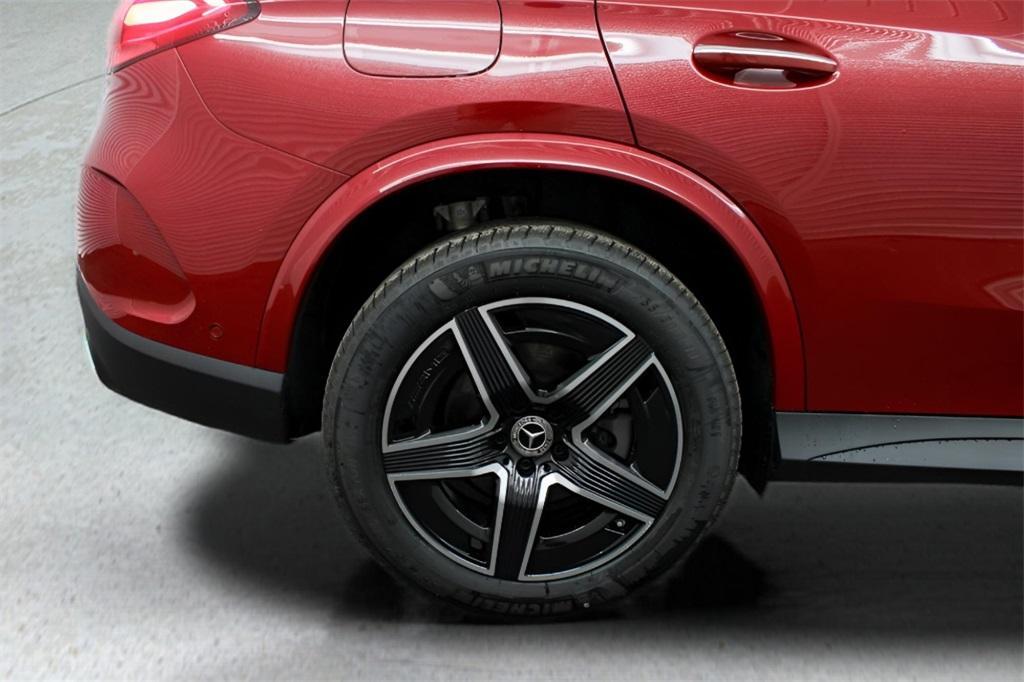new 2025 Mercedes-Benz GLC 300 car, priced at $60,885
