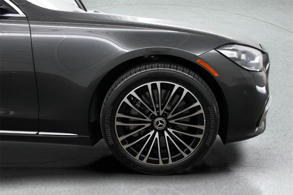used 2022 Mercedes-Benz S-Class car, priced at $84,989