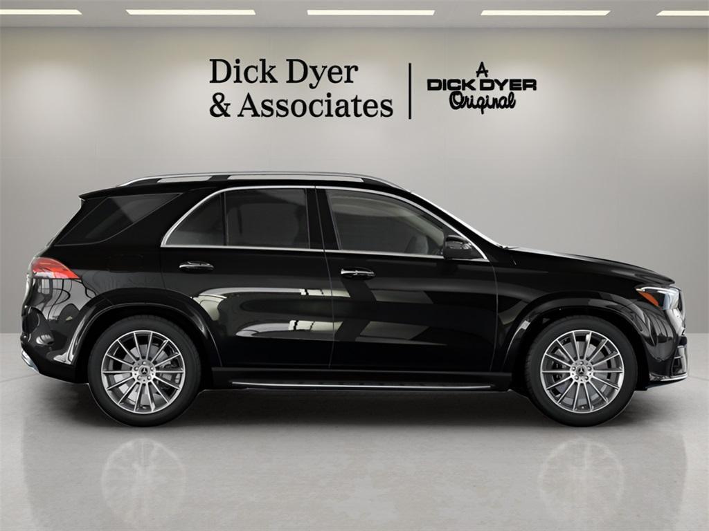 new 2026 Mercedes-Benz GLE 450 car, priced at $81,980