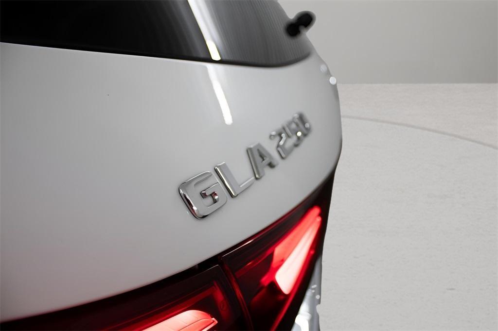 used 2025 Mercedes-Benz GLA 250 car, priced at $40,989