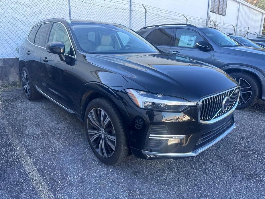 used 2022 Volvo XC60 car, priced at $36,989