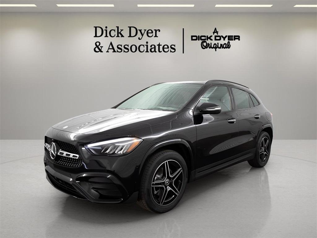 new 2025 Mercedes-Benz GLA 250 car, priced at $51,090