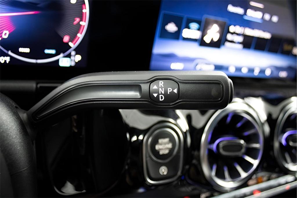new 2025 Mercedes-Benz GLA 250 car, priced at $51,090