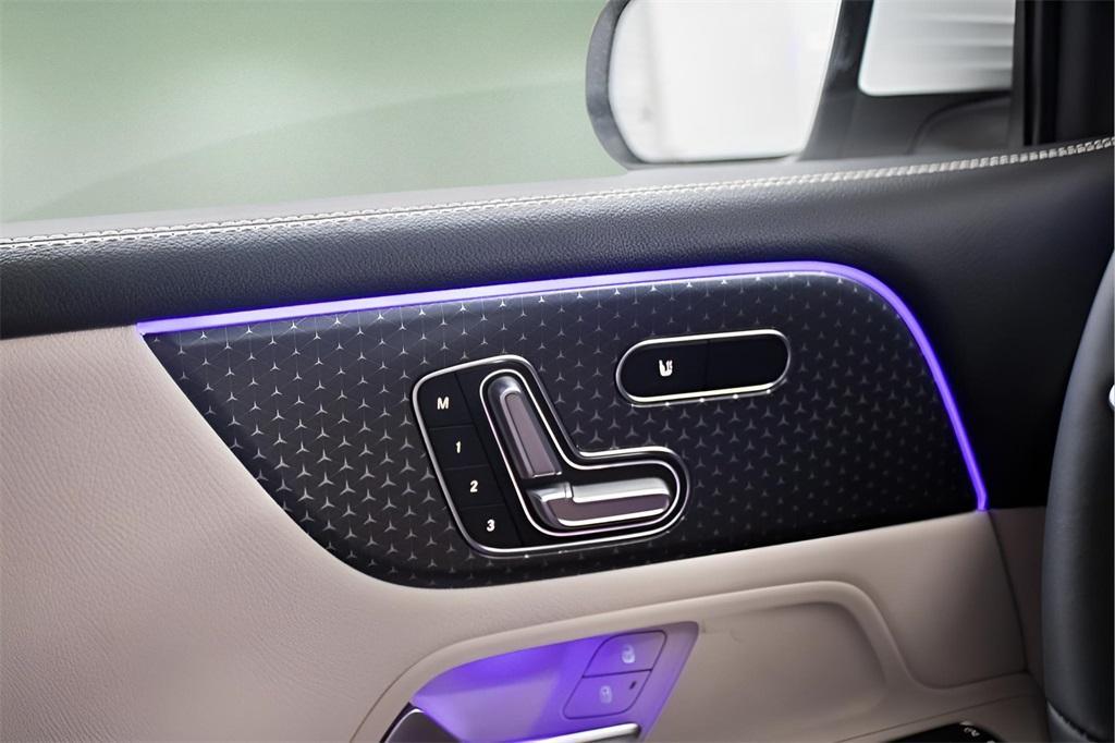 used 2025 Mercedes-Benz GLB 250 car, priced at $42,989