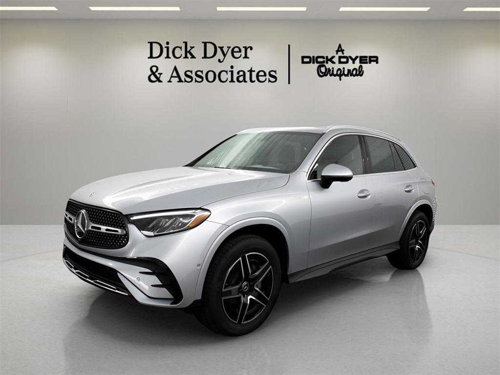 new 2025 Mercedes-Benz GLC 350e car, priced at $65,500