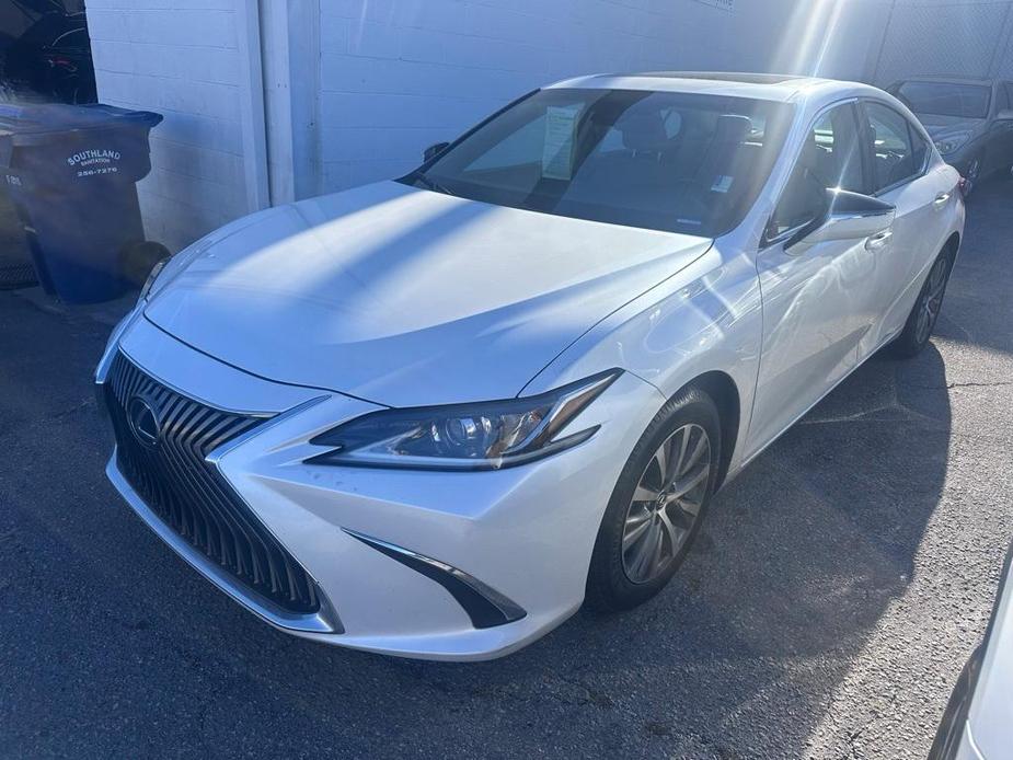 used 2020 Lexus ES 350 car, priced at $27,489