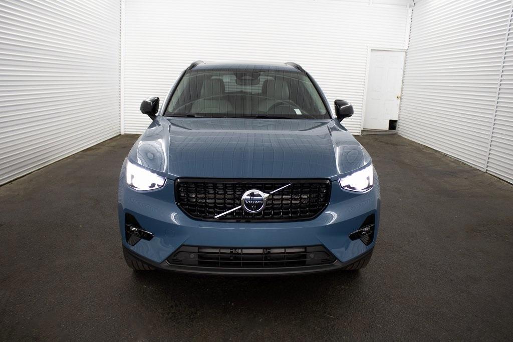 used 2024 Volvo XC40 car, priced at $45,989