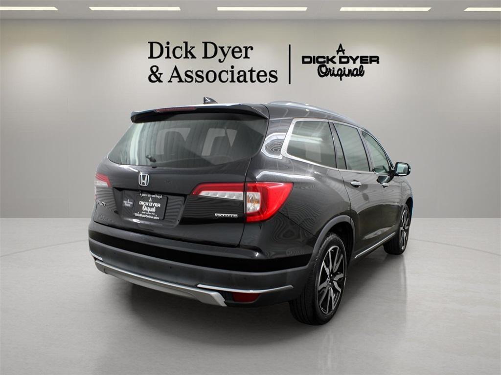 used 2022 Honda Pilot car, priced at $27,989