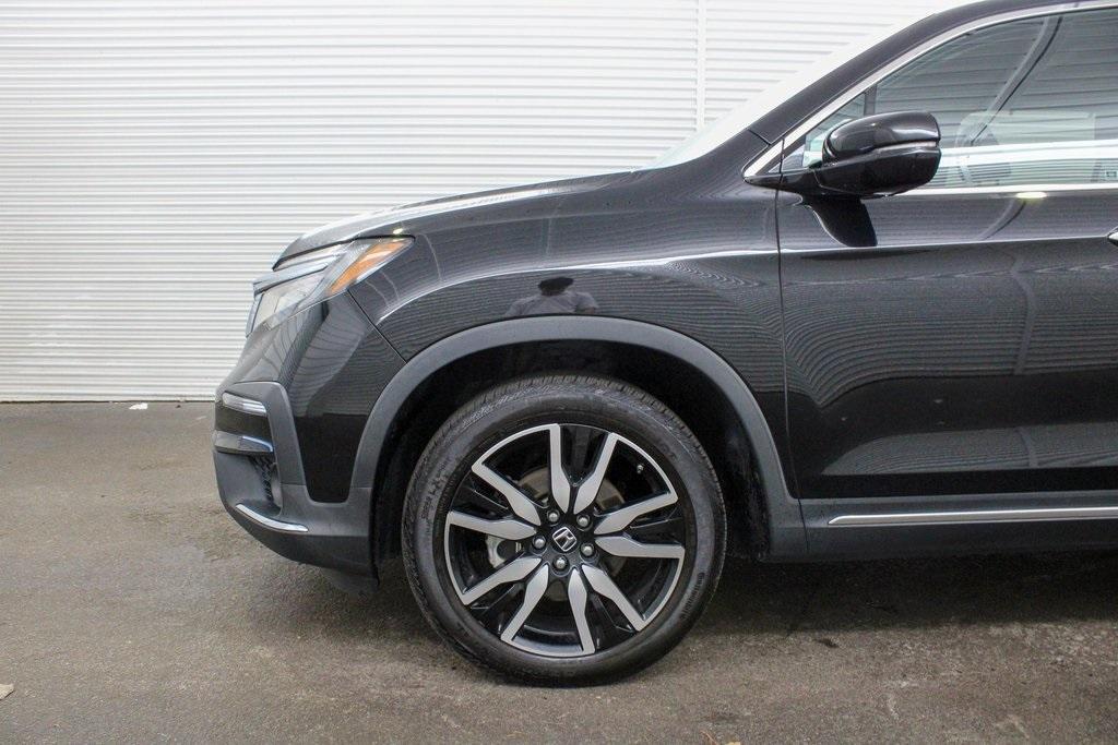 used 2022 Honda Pilot car, priced at $27,989