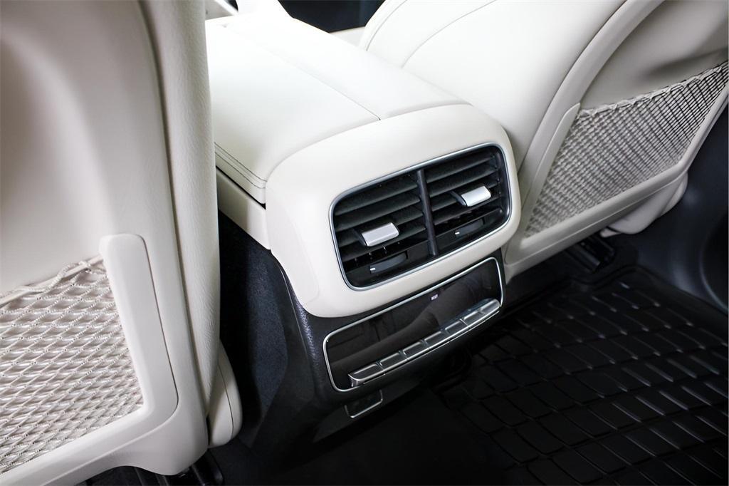 new 2025 Mercedes-Benz GLS 450 car, priced at $91,800